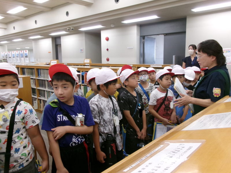 09092年図書館見学